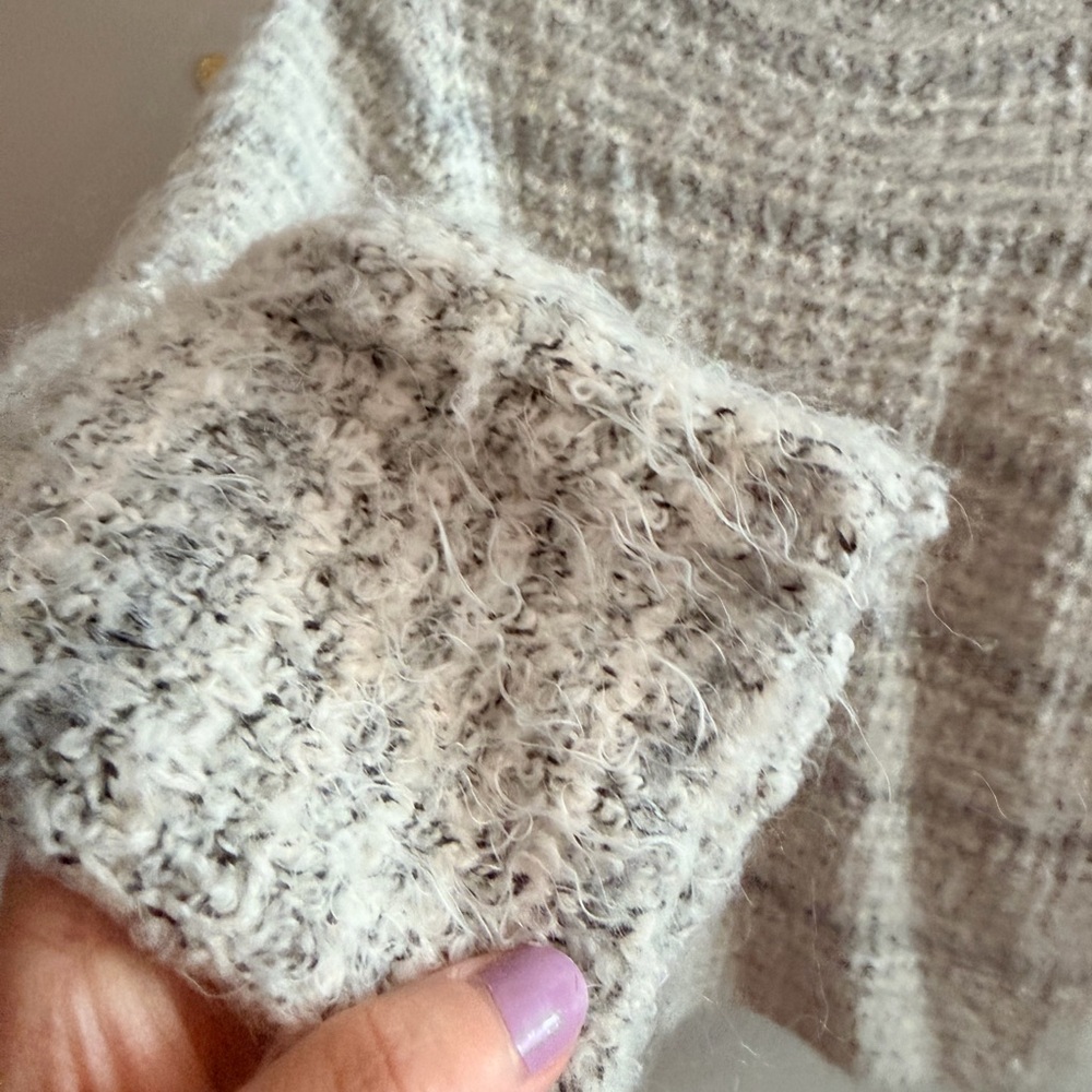 LOFT Oversized Textured Knit Sweater - Picture 5 of 7